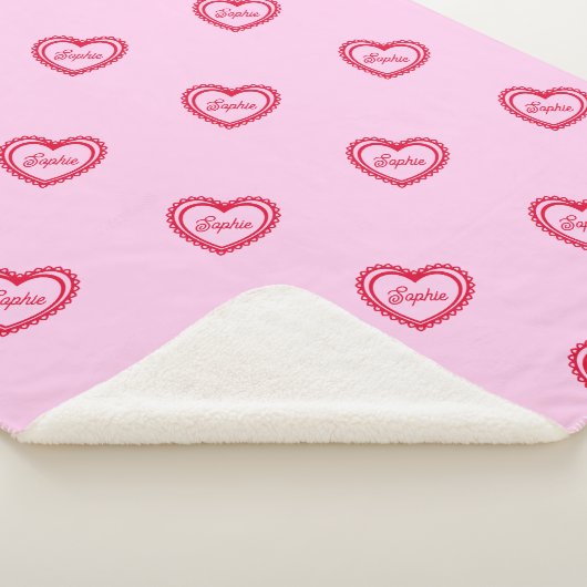 ピンクパーソナライズされたの上のかわいらし赤いハート シェルパブランケット (3/4)