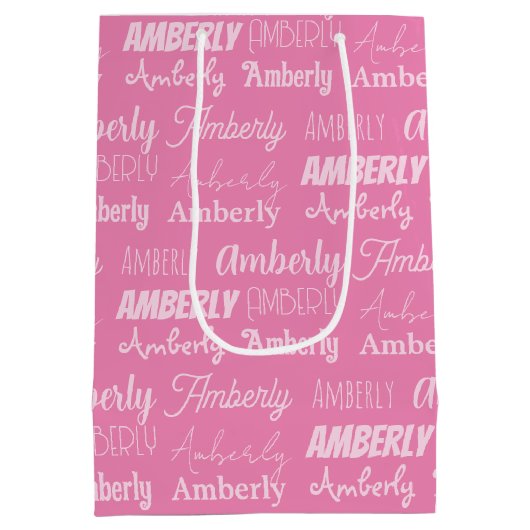 ピンクパーソナライズされたの女の子の名前コラージュかわいい誕生日 ミディアムペーパーバッグ (裏面)