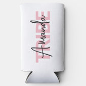 ピンクパーソナライズされたの花嫁タイポグラフィ スリム缶クーラー (正面)