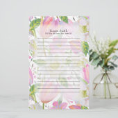 ピンクパーソナライズされたチューリップと緑葉の 便箋 (スタンド正面)