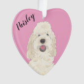 ピンクパーソナライズされたハートホワイトクリームゴールデンドードル オーナメント (正面)