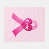 ピンクパーソナライズされたハートリボン乳がん フリースブランケット (正面(横))