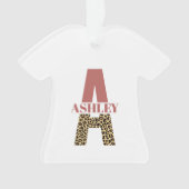 ピンクパーソナライズされたヒョウ柄モノグラム オーナメント (正面)