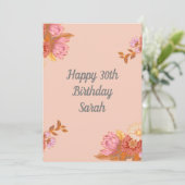 ピンクパーソナライズされたピーチフローラ誕生日カード (スタンド正面)