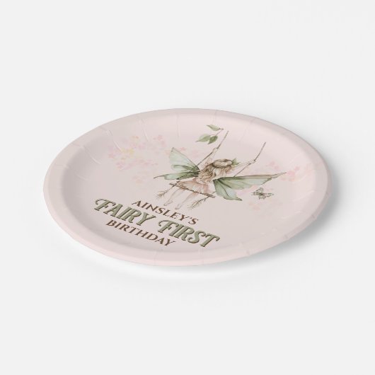 ピンクパーソナライズされたフェアリー最初の誕生日パーティー ペーパープレート (アングル)