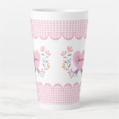 ピンクパーソナライズされたフローラハート母の日 カフェラテマグ (正面)