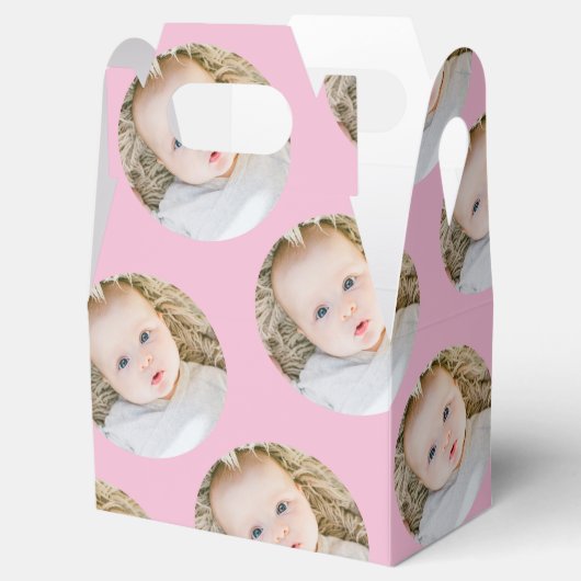 ピンクパーソナライズされた誕生日の写真サークル フェイバーボックス (オープン)
