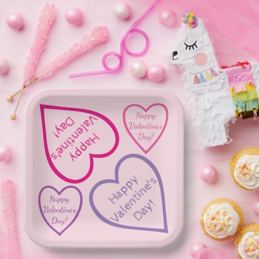 ピンクパープルとレッドハッピーバレンタインデーハート ペーパープレート (パーティー)