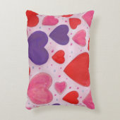 ピンクパープルとレッドバレンタインデーのハート アクセントクッション (正面(垂直))