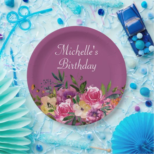 ピンクパープルイエローフローラカスタム誕生日名 ペーパープレート (パーティー)
