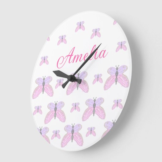 ピンクパープルグリッター蝶を追加する名前の文字文字 ラージ壁時計 (傾斜)