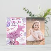 ピンクパープルスリーレックスガールディオナース誕生日 招待状 (スタンド正面)