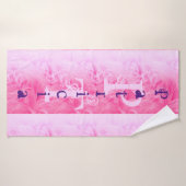 ピンクパープルトレンディースタイリッシュ名モダン名モノグラム バスタオル (バスタオル)