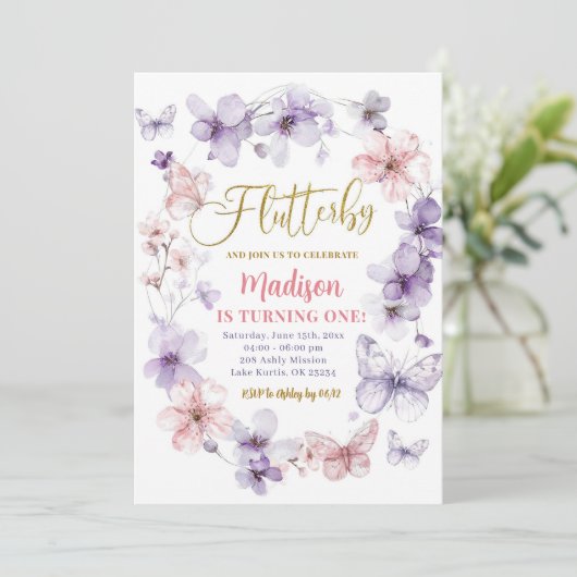 ピンクパープルフルタビーフローラバタフライ誕生日 招待状 (スタンド正面)