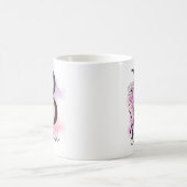 ピンクパープルフローラブラックレターモノグラムB コーヒーマグカップ (中央)