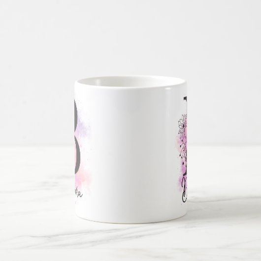 ピンクパープルフローラブラックレターモノグラムB コーヒーマグカップ (中央)