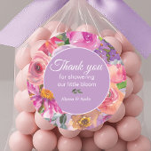 ピンクパープルフローラリトル開花ベビーシャワー ラウンドシール