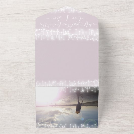 ピンクパープルフローラ幾何学的金ゴールド結婚フレームA オールインワン招待状 (外側)