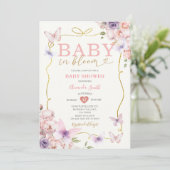 ピンクパープルベビーイン開花ボーガールベビーシャワー 招待状 (スタンド正面)