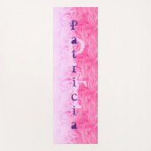 ピンクパープル名モダンモノグラムガーリーテンプレート ヨガマット (正面)