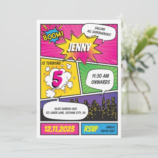 ピンクパープル漫画スーパーヒーロー誕生日招待状 招待状 (スタンド正面)