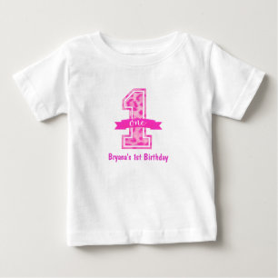 ピンクヒョウプリントワンバースデーカスタム ベビーTシャツ