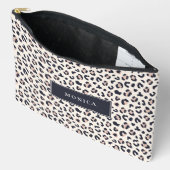 ピンクヒョウ柄名前をカスタムするプリントカットソーバッグ アクセサリーポーチ (見開き)