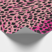 ピンクヒョウ柄織物動物、背景 ラッピングペーパー (角)