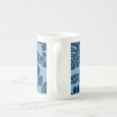 ピンクビキニ（青x 2）骨中国マグカップ ボーンチャイナマグカップ (裏面)