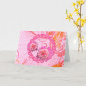 ピンクピーニーズラージフォント誕生日カード カード (黄色い花)