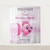 ピンクフィッシュ誕生日パーティー背景 タペストリー (正面)