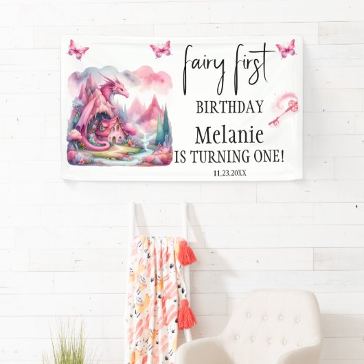 ピンクフェアリーハウスピンクドラゴンファースト誕生日 横断幕 (インサイチュ)