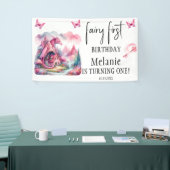 ピンクフェアリーハウスピンクドラゴンファースト誕生日 横断幕 (トレードショー)