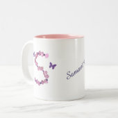 ピンクフェミニンの花ビーズレターSモノグラム ツートーンマグカップ (正面左)