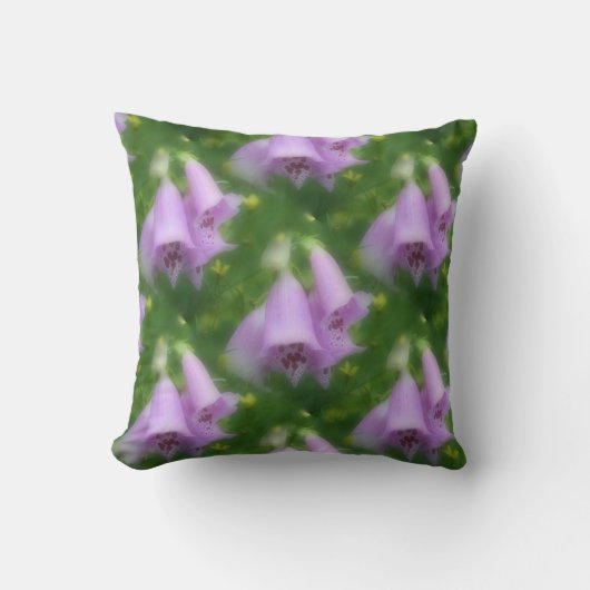 ピンクフォックスグローブフラワーズアートパターン クッション (正面)