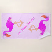 ピンクフラミンゴビーチタオルカスタム文字名 ビーチタオル (正面)