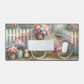 ピンクフラワーバイクアットブルーコテージゲート デスクマット (キーボード&マウス)