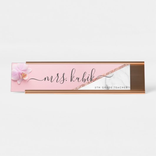 ピンクフラワーパーソナライズされた先生デスク名プレート デスクネームプレート (正面)