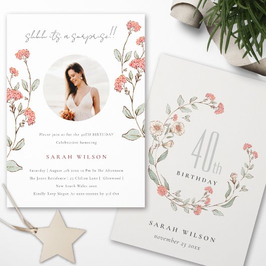 ピンクフラワーフォトサプライズ任意の年齢の誕生日招待状 サンキューカード