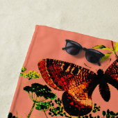 ピンクフランスの蝶 ビーチタオル (インサイチュ)