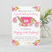 ピンクフローラカップケーキベーキングチャレンジ誕生日 招待状 (スタンド正面)
