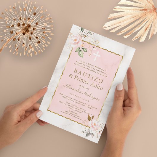 ピンクフローラスペインの大理石1歳バプテスマ 招待状