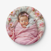 ピンクフローラベビーガールと白い子猫 ペーパープレート (正面)