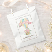 ピンクフローラホットエアバルーンアドベンチャーベビーシャワー フェイバーバッグ (クリップ留めされた状態)