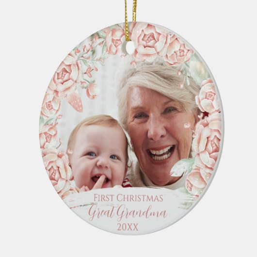 ピンクフローラリース素晴らしおばあちゃん初めてのクリスマス セラミックオーナメント (左)