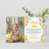 ピンクフローラレモン誕生日写真サンキューカード サンキューカード (スタンド正面)