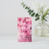 ピンクフローラ水色フラワーフローラロゴQRコード 名刺 (スタンド正面)