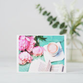 ピンクフローラ牡丹コージーラテウォーター色 ポストカード (スタンド正面)