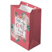 ピンクフローラ第1誕生日 ミディアムペーパーバッグ (正面アングル)