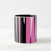 ピンクブラックとホワイト抽象芸術 ツートーンマグカップ (中央)